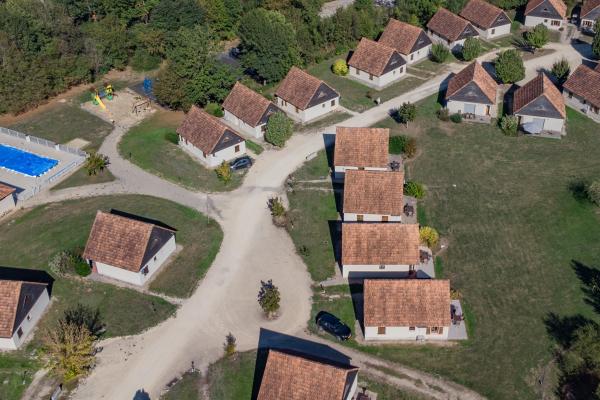 Vrijstaand vakantiehuis voor 6 personen in Lacapelle Marival · 130 m² - thumbnail 5