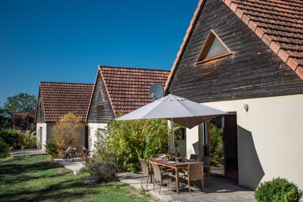 Vrijstaand vakantiehuis voor 6 personen in Lacapelle Marival · 130 m² - thumbnail 2
