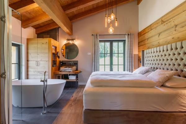 Luxe chalet voor 10 personen met sauna, direct aan de piste in Wagrain - thumbnail 5