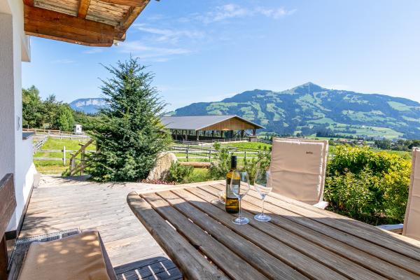 Zonnig appartement aan de piste met panoramisch uitzicht op het Brixental - thumbnail 2