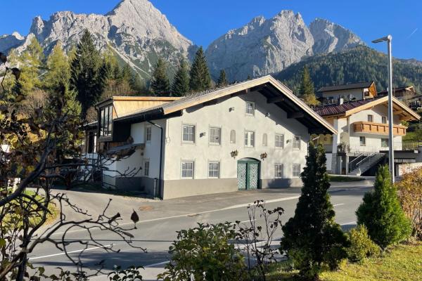 Houten parel in Biberwier: appartement voor 8 aan de skipiste - thumbnail 3