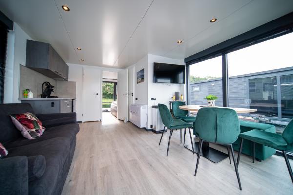 Unieke havenlodge op het water in Middelaar met dakterras en 360° uitzicht - thumbnail 6