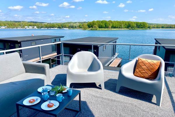 Unieke havenlodge op het water in Middelaar met dakterras en 360° uitzicht - thumbnail 1