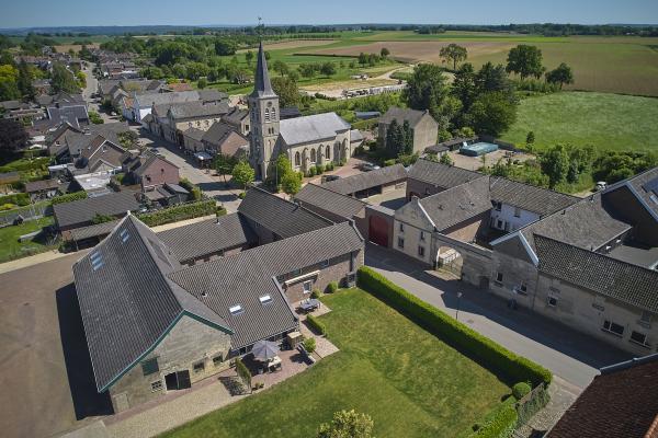 Sfeervol huisje in het Zuid-Limburgse heuvelland, 90m van centrum - thumbnail 1