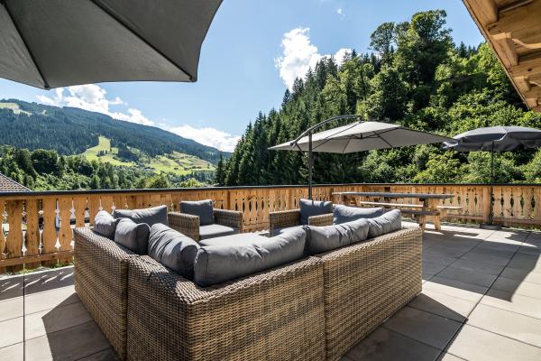 12-persoons luxe villa aan de piste in centrum Wagrain - thumbnail 3
