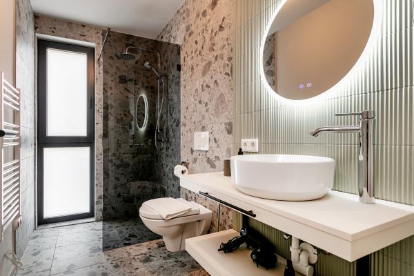 Centraal gelegen design appartement aan de piste in Hopfgarten - thumbnail 3