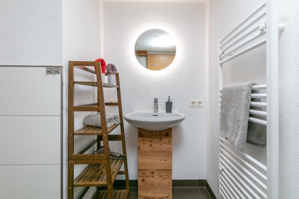 Op 600 m van de piste: gezellig appartement in Itter voor 3 personen - thumbnail 5