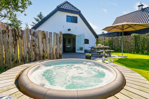 Wellness vakantiehuis met softtub op de Veluwe, honden welkom - thumbnail 1