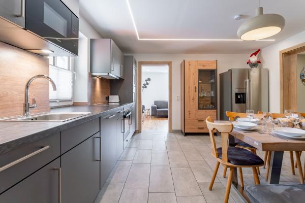 Gezellig appartement voor 10 personen in hartje Kaprun, 200m van de skilift - thumbnail 3