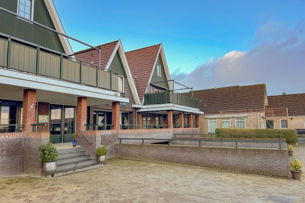 Op 750 m van het strand: ruim luxe appartement in centrum Westerland - thumbnail 1