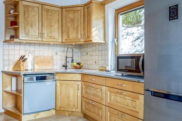 Ruim vakantiehuis voor 14 personen met sauna direct aan de piste in Itter - thumbnail 6