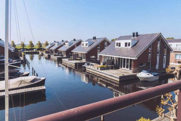 Appartement met dakterras en panoramisch uitzicht op het Uitgeestermeer - thumbnail 2