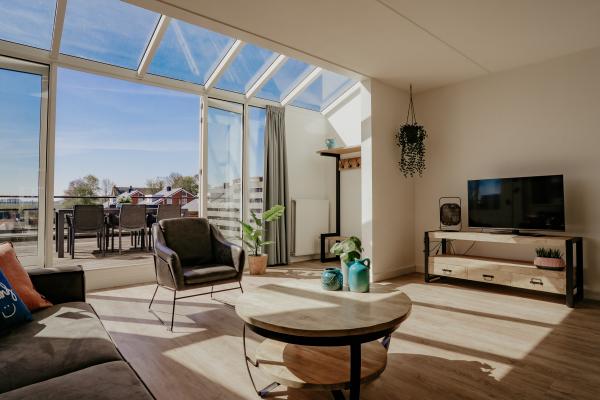 Appartement met dakterras en panoramisch uitzicht op het Uitgeestermeer - thumbnail 4