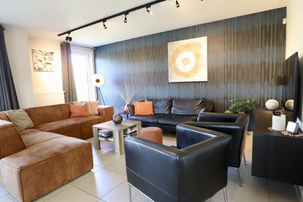 Moderne groepswoning voor 14 personen met sauna en speelruimte in Houffalize - thumbnail 2