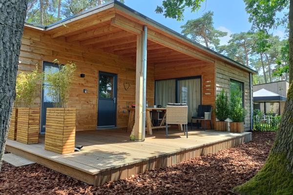 4-persoons vrijstaand chalet in het centrum van Bocholt - thumbnail 1