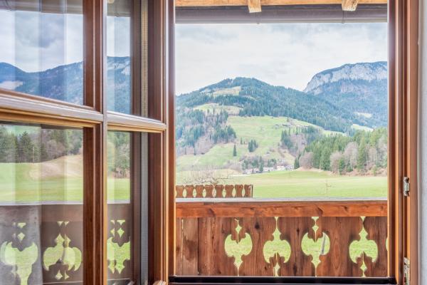 Ruim appartement voor 15 personen op werkende boerderij, vlakbij de skilift - thumbnail 5