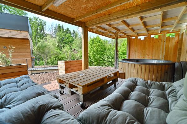 Vrijstaand ecovriendelijk vakantiehuis met hottub in Durbuy - thumbnail 2