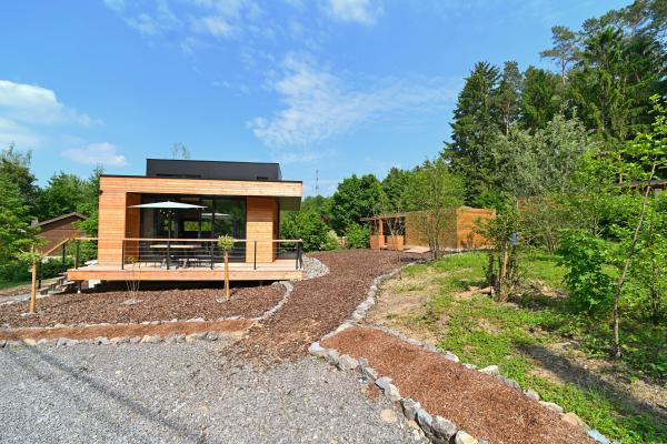 Vrijstaand ecovriendelijk vakantiehuis met hottub in Durbuy - thumbnail 1