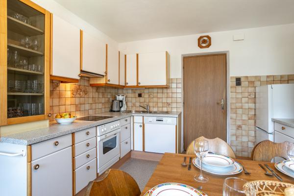 Vrijstaand vakantiehuis in Fügen met 4 slaapkamers op 300m van de skilift - thumbnail 2