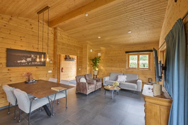 Sfeervol Finse woning met panoramisch uitzicht in Limburgse natuur - thumbnail 4