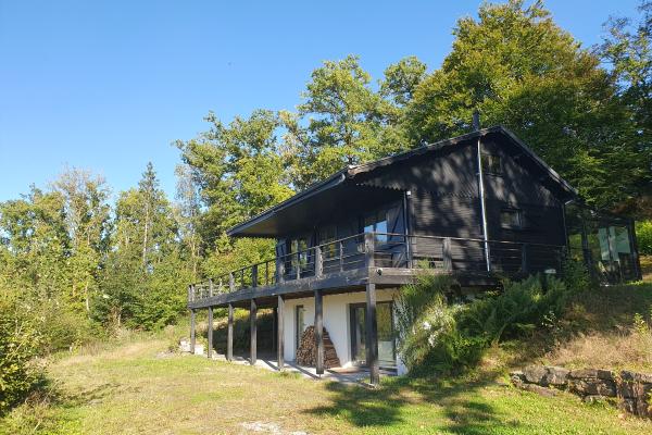 8-persoons vrijstaand chalet in het centrum van Laforêt - thumbnail 1