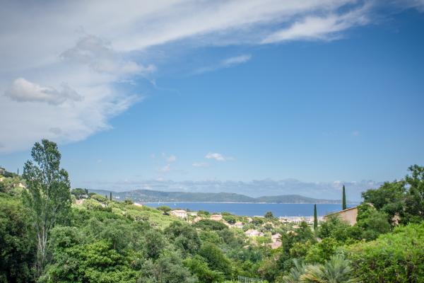 Villa met panoramisch uitzicht, privézwembad en strand op 2 km in Cavalaire-sur-Mer - thumbnail 5