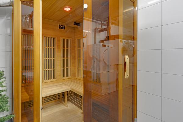 Luxe wellness villa in bosrijke omgeving nabij stadscentrum - thumbnail 3