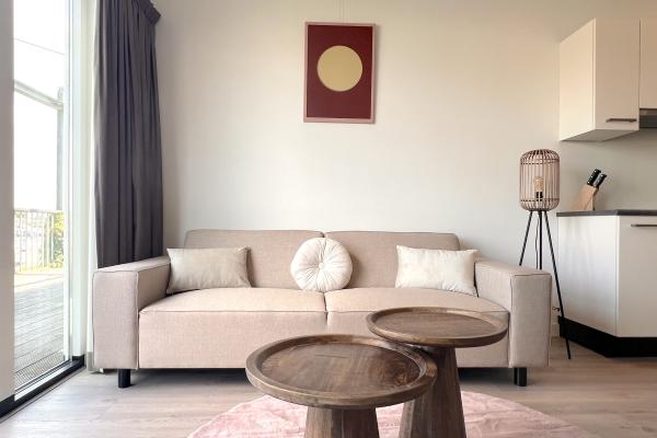 Luxe appartement aan de haven van Maasbommel met terras - thumbnail 2