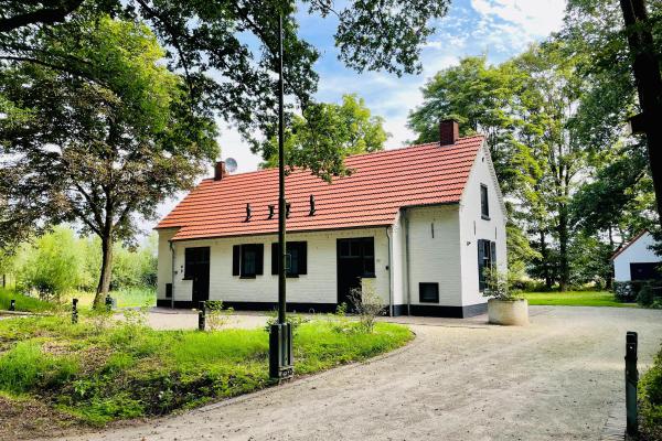 Gezellig vakantiehuis aan de bosrand in Erp voor 5 personen - thumbnail 1