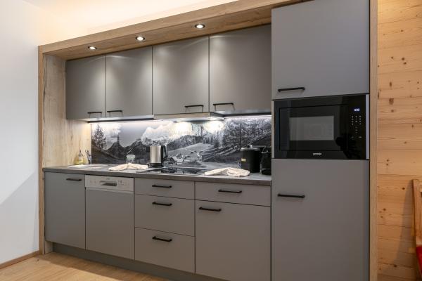 4-persoons appartement met privésauna in centrum Haus im Ennstal - thumbnail 3