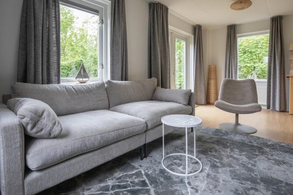 Sfeervol vakantiehuis in Zonnemaire met airco, 6 personen, 2 huisdieren welkom - thumbnail 2