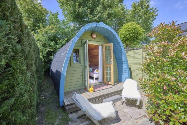Sfeervol Tiny House in Goedereede, 5 km van het Noordzeestrand - thumbnail 1