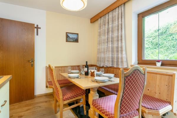 6-persoons appartement aan de piste in het centrum van Alpbach - thumbnail 4