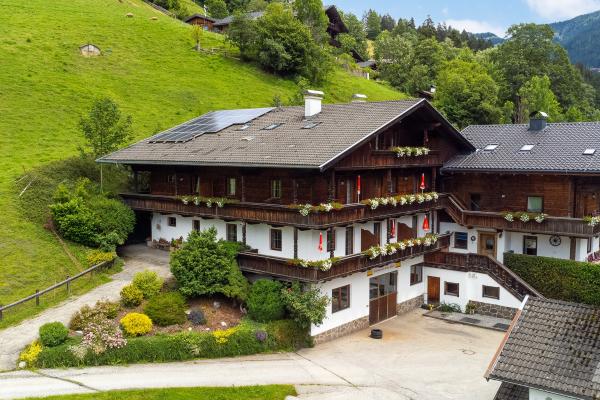 Gezinsvriendelijk groepsappartement op 50 meter van de skilift in Alpbach - thumbnail 1