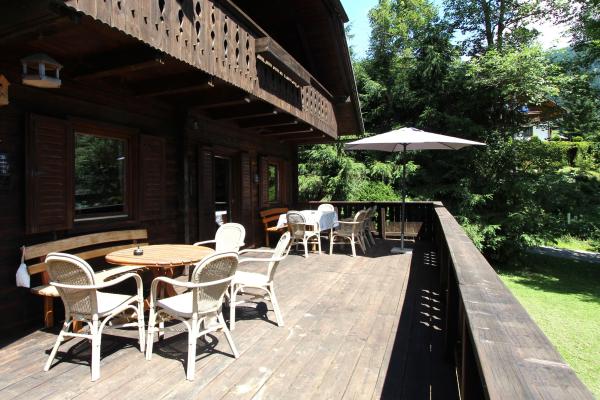 12-persoons ruim vakantiehuis in Gnesau met sauna en grote tuin - thumbnail 2