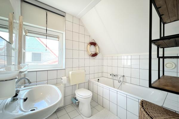 Vrijstaand vakantiehuis aan het water in pittoresk Stevensweert - thumbnail 6