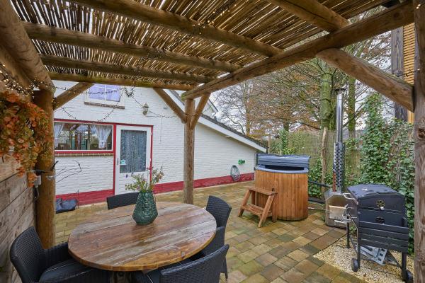 Knus vakantiehuis met hottub in heuvelachtig Zuid-Limburg - thumbnail 3