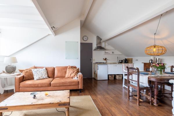Sfeervol landelijk appartement aan rand van polder, op loopafstand van Bergen - thumbnail 1