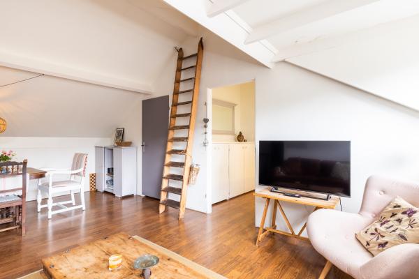 Sfeervol landelijk appartement aan rand van polder, op loopafstand van Bergen - thumbnail 5