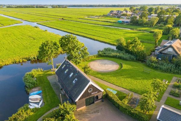 Watervilla met buitenhaard op het eiland de Kaag voor 6 personen - thumbnail 2