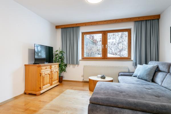 Appartement in Kirchberg in Tirol: op 300 m van het meer - thumbnail 5