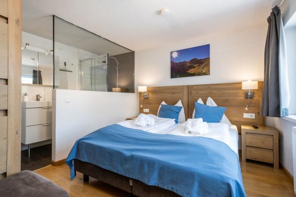 Vrijstaand chalet met sauna voor 10 personen nabij Zell am See - thumbnail 4