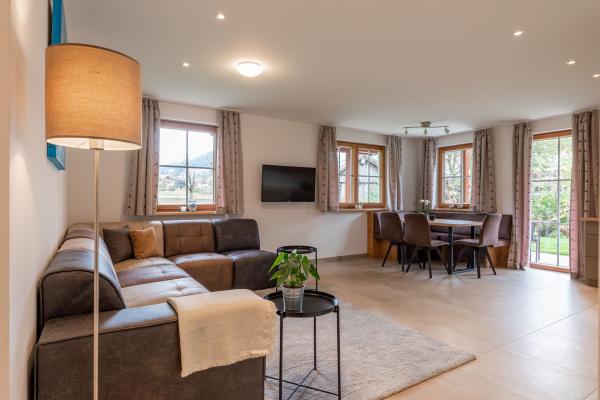 Stijlvol appartement aan de piste met panoramisch uitzicht in Maria Alm - thumbnail 2