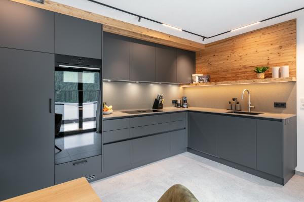 Luxe 10-persoons appartement in Pettneu am Arlberg, direct aan de piste - thumbnail 3