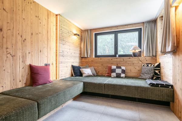 Luxe 10-persoons appartement in Pettneu am Arlberg, direct aan de piste - thumbnail 4