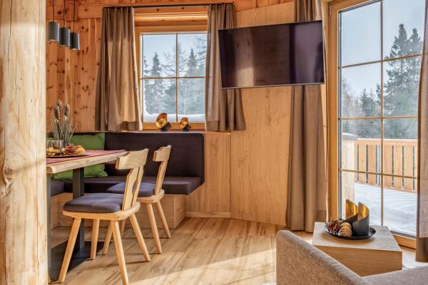 Exclusief appartement met sauna en hot tub, direct aan de piste in Weißpriach - thumbnail 2