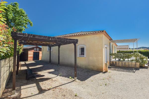 Centraal gelegen villa met privézwembad in Aigues-Vives - thumbnail 5