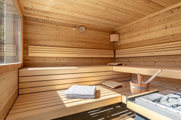 Aan de piste: Luxe vrijstaand chalet in Hopfgarten im Brixental - thumbnail 3