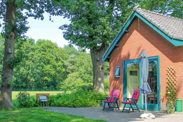 Vrijstaand huisje met omheinde tuin in landelijke omgeving bij Schijf - thumbnail 3