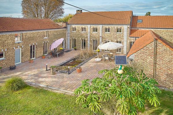 Twee verbonden vakantiewoningen voor 8 personen met terras in Geetbets - thumbnail 1